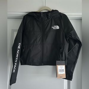The NORTH FACE Boy's Black Never Stop Hooded Wind Jacket XS